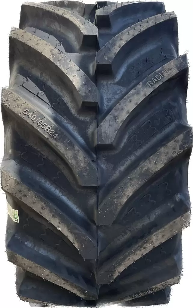 Сельскохозяйственная шина 540/65R24 BKT AGRIMAX RT 657 149A8/146D R1W TL